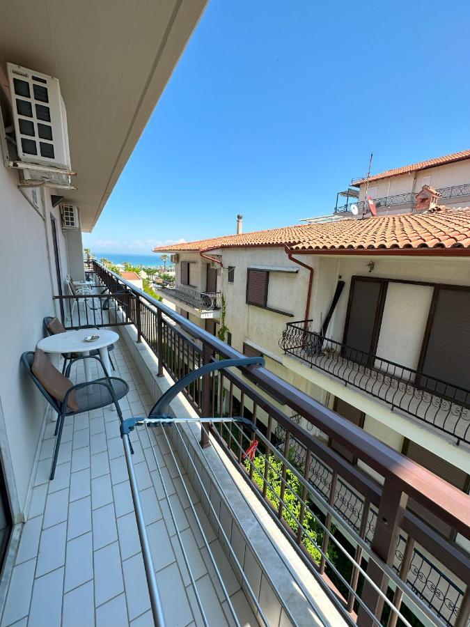 Hotel Afrodite Neoi Poroi Exterior foto
