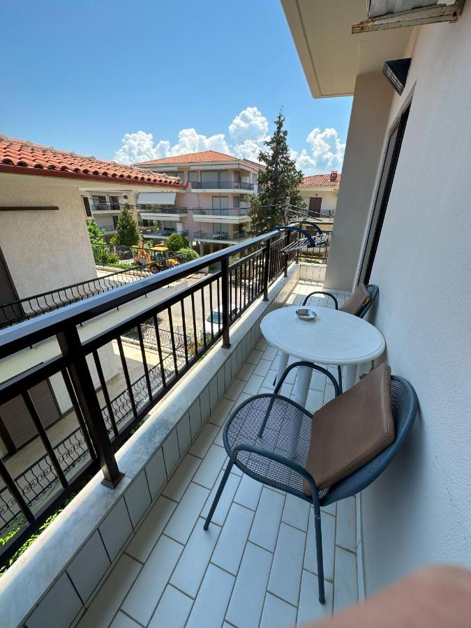 Hotel Afrodite Neoi Poroi Exterior foto